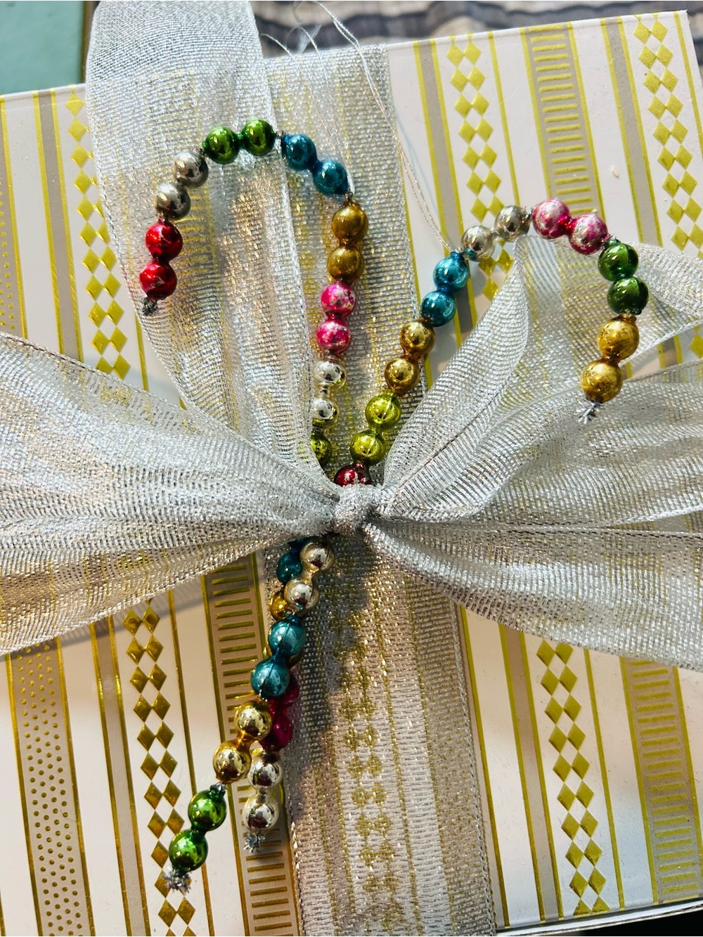 🎄 Vintage repurposed mercury glass garland candy cane holiday Christmas ornament - Picture 8 of 8